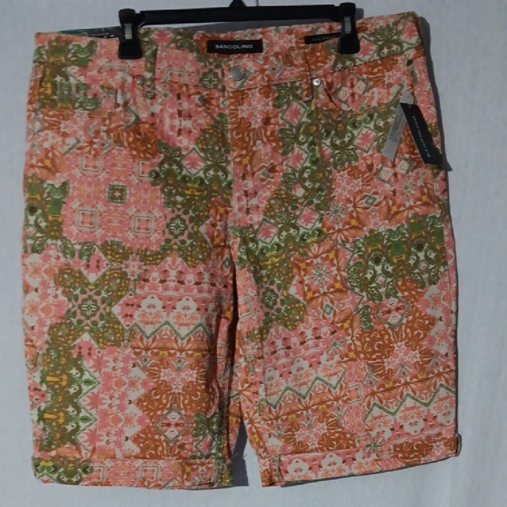 Bandolino Riley Bermuda Shorts Creamstone Tile Kingdom Relaxed Fit NWT 16